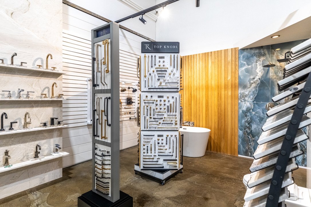 CF32E3C6-7247-412E-B03B-7772BF69B003_1_105_c